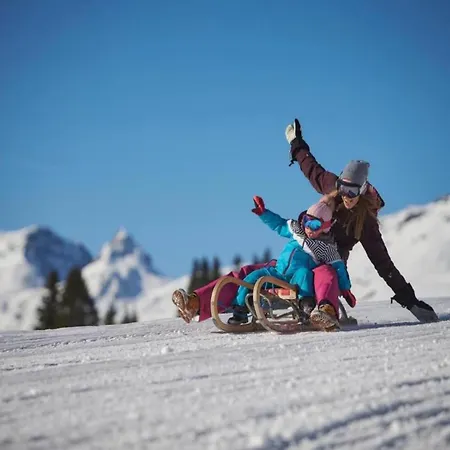 Neustift Near Stubai Glacier Skiing, Cleaning Included דירה *