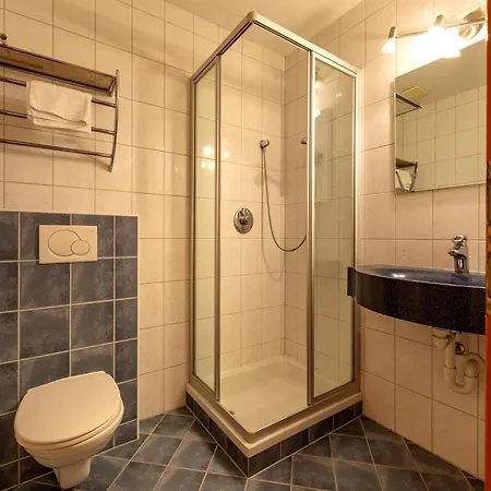 Neustift Near Stubai Glacier Skiing, Cleaning Included * ניוסטיפט אים סטובאיטל
